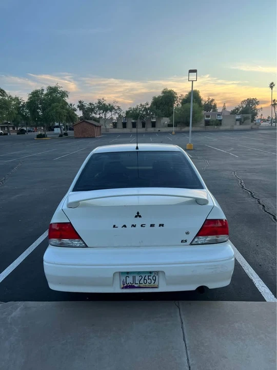 2003 Mitsubishi Lancer 8th Gen - Image 6 of 9