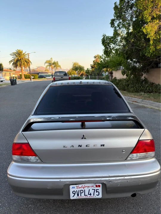 2003 Mitsubishi Lancer 8th Gen - Image 5 of 8