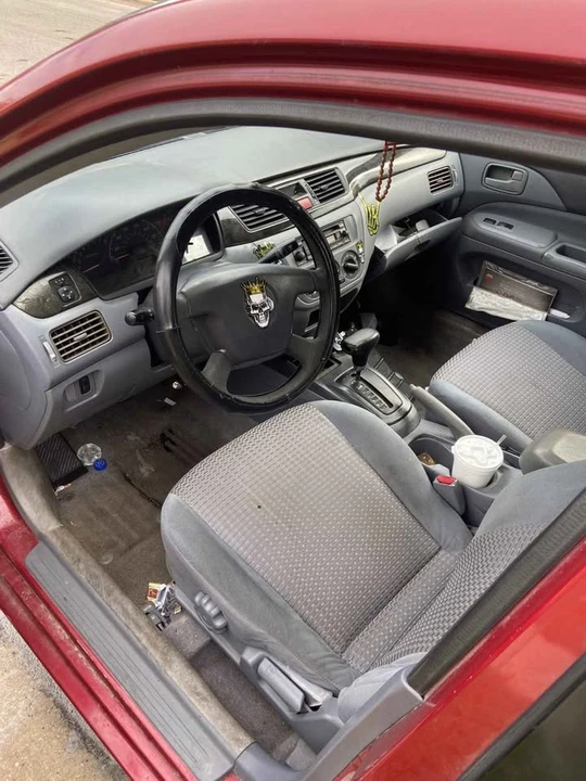 2003 Mitsubishi Lancer 8th Gen - Image 6 of 8