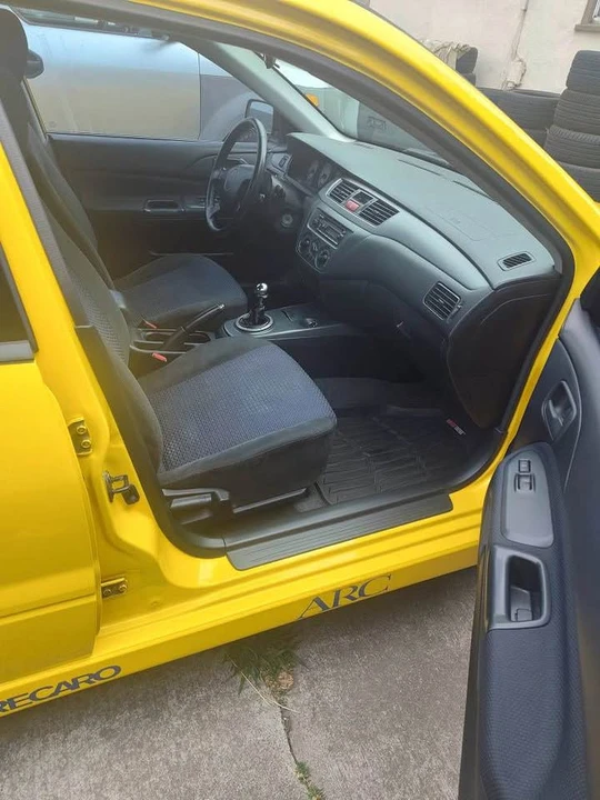 2003 Mitsubishi Lancer 7th Gen - Image 9 of 12