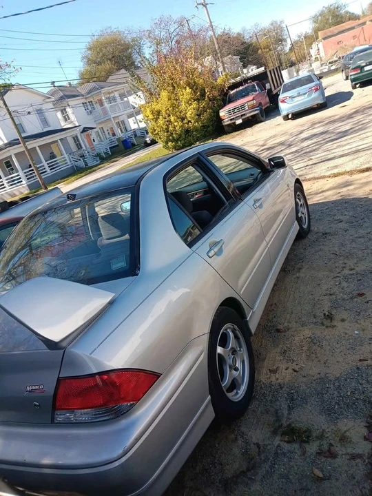 2003 Mitsubishi Lancer 8th Gen - Image 3 of 12