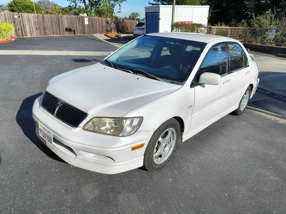 2003 Mitsubishi Lancer 8th Gen - Image 2 of 10