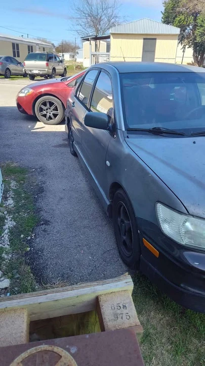 2003 Mitsubishi Lancer 8th Gen - Image 6 of 12