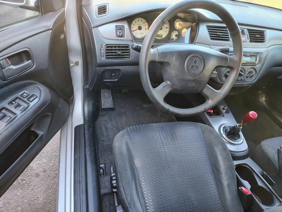 2003 Mitsubishi Lancer 8th Gen - Image 5 of 6