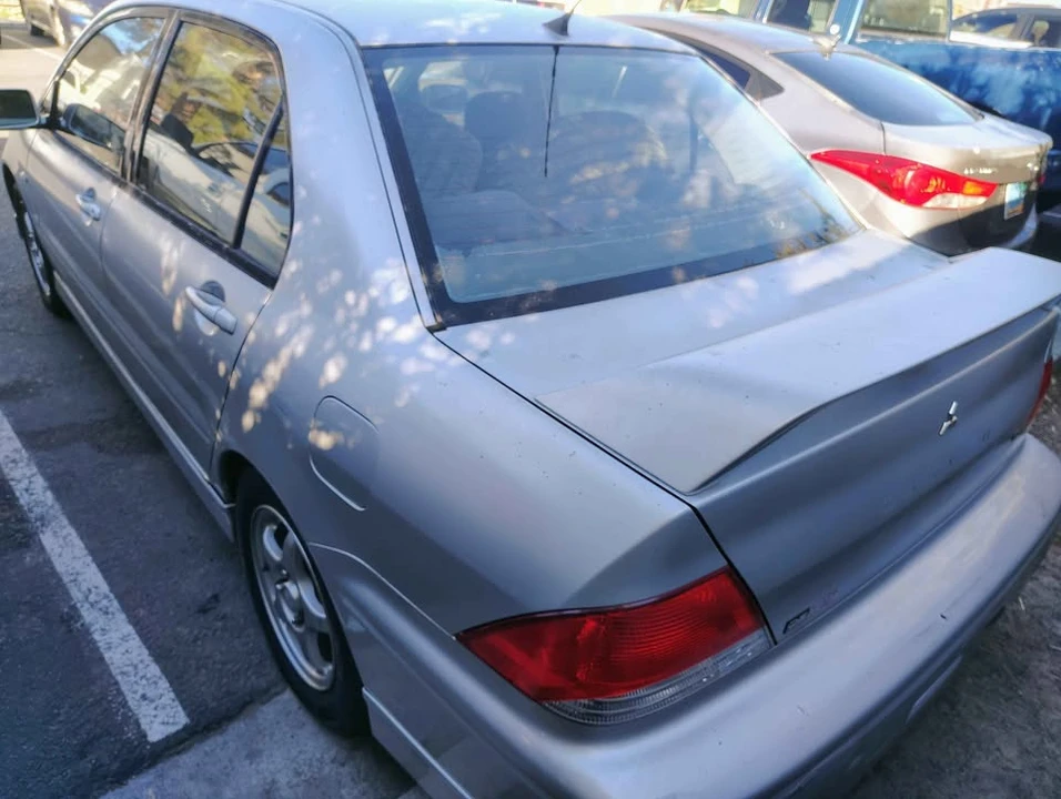 2003 Mitsubishi Lancer 8th Gen - Image 2 of 6