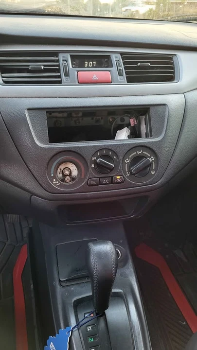 2003 Mitsubishi Lancer 8th Gen - Image 9 of 9