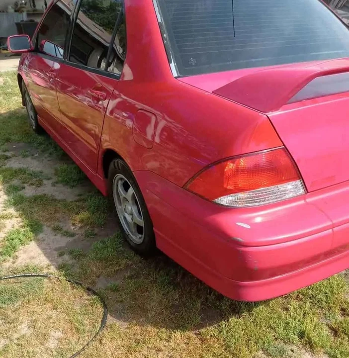 2003 Mitsubishi Lancer 8th Gen - Image 4 of 9