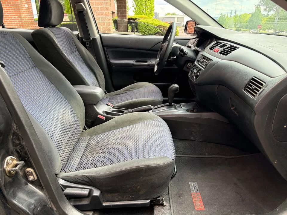 2003 Mitsubishi Lancer 8th Gen - Image 13 of 14