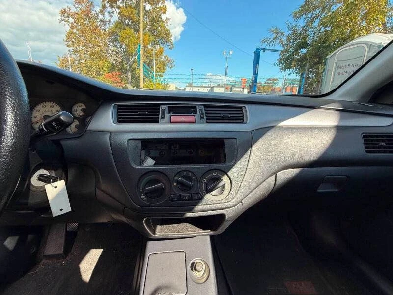 2003 Mitsubishi Lancer 7th Gen - Image 11 of 17