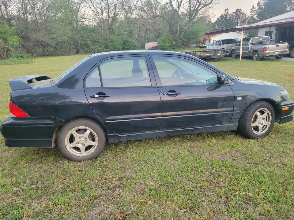 2003 Mitsubishi Lancer 8th Gen - Image 2 of 8