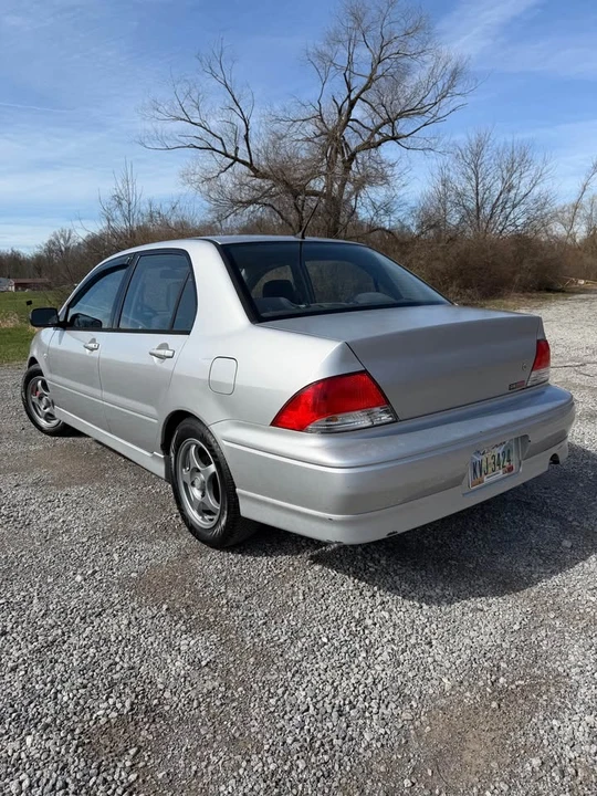 2003 Mitsubishi Lancer 8th Gen - Image 3 of 11