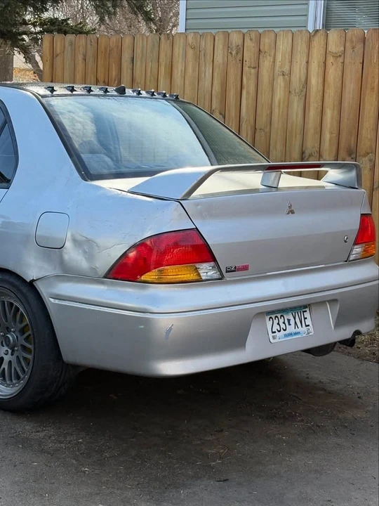 2003 Mitsubishi Lancer 7th Gen - Image 2 of 9