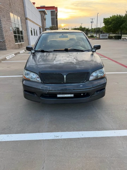 2003 Mitsubishi Lancer 8th Gen - Image 2 of 12