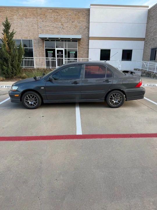 2003 Mitsubishi Lancer 8th Gen - Image 3 of 12