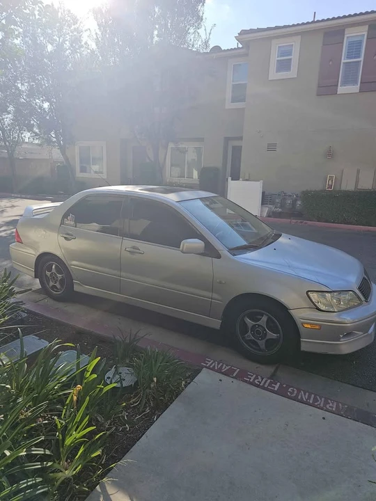 2003 Mitsubishi Lancer 8th Gen - Image 2 of 8