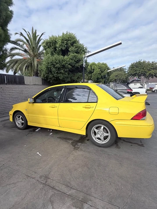 2003 Mitsubishi Lancer 8th Gen - Image 5 of 9
