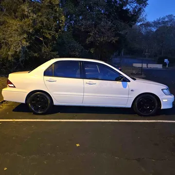 2003 Mitsubishi Lancer SE Sedan