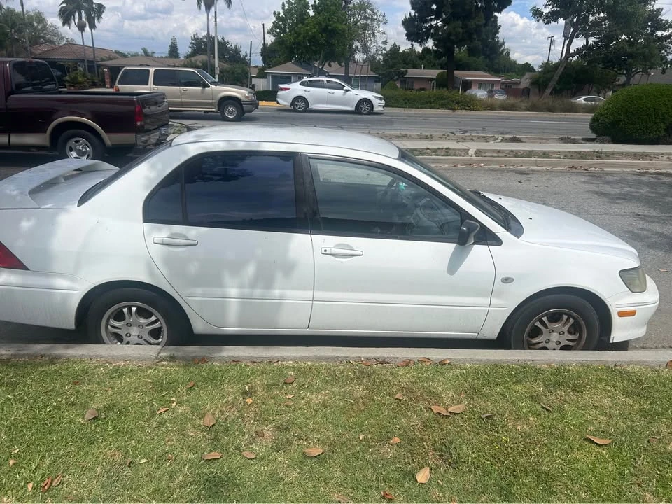 2003 Mitsubishi Lancer 8th Gen - Image 4 of 8