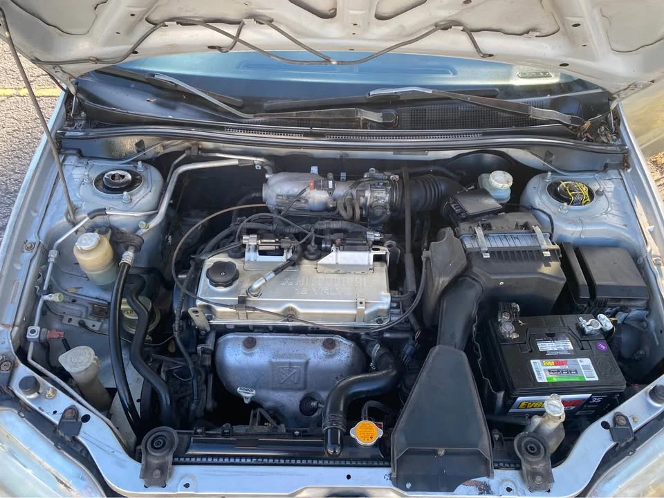 2003 Mitsubishi Lancer 8th Gen - Image 5 of 10