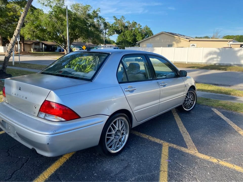 2003 Mitsubishi Lancer 8th Gen - Image 2 of 10