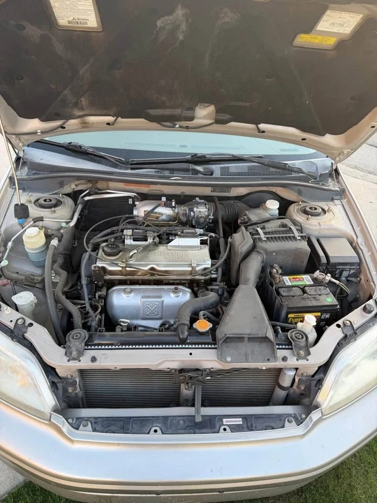 2003 Mitsubishi Lancer 8th Gen - Image 5 of 8
