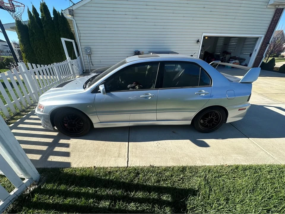 2003 Mitsubishi Lancer Evolution VIII 7th Gen - Image 2 of 8