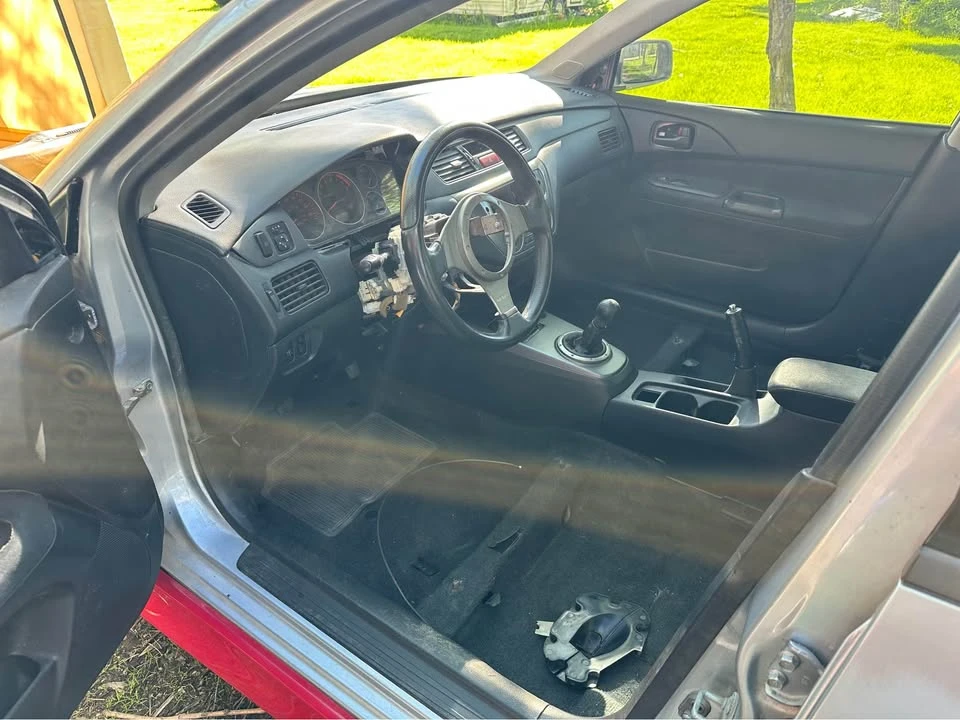2003 Mitsubishi Lancer - Image 10 of 19