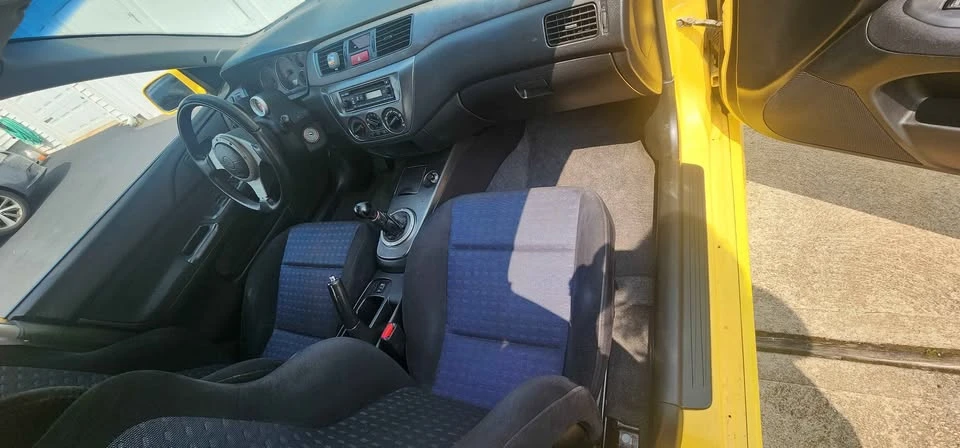 2003 Mitsubishi Lancer Evolution VIII 7th Gen - Image 13 of 16