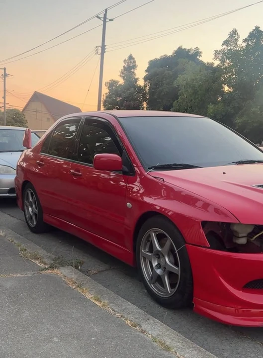 2003 Mitsubishi Lancer Evolution VIII 7th Gen - Image 2 of 10