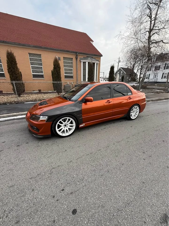 2003 Mitsubishi Lancer Evolution VIII 7th Gen - Image 2 of 12