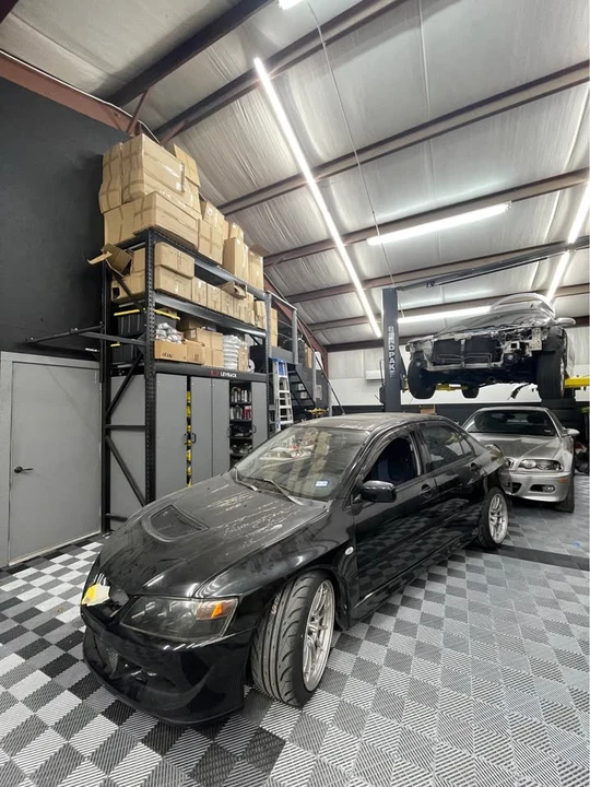 2003 Mitsubishi Lancer - Image 3 of 16