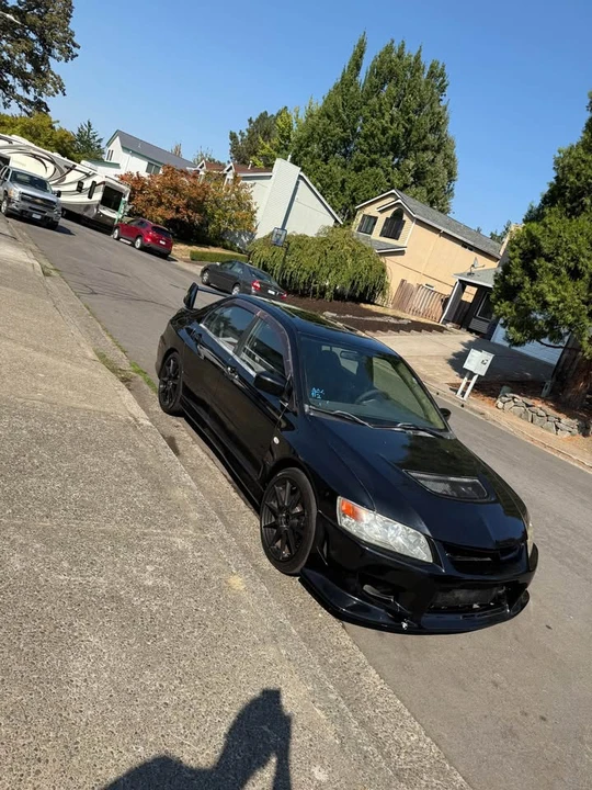 2003 Mitsubishi Lancer Evolution VIII 7th Gen - Image 2 of 12