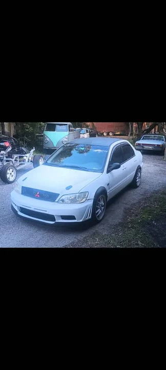 2003 Mitsubishi Lancer 8th Gen - Image 2 of 10