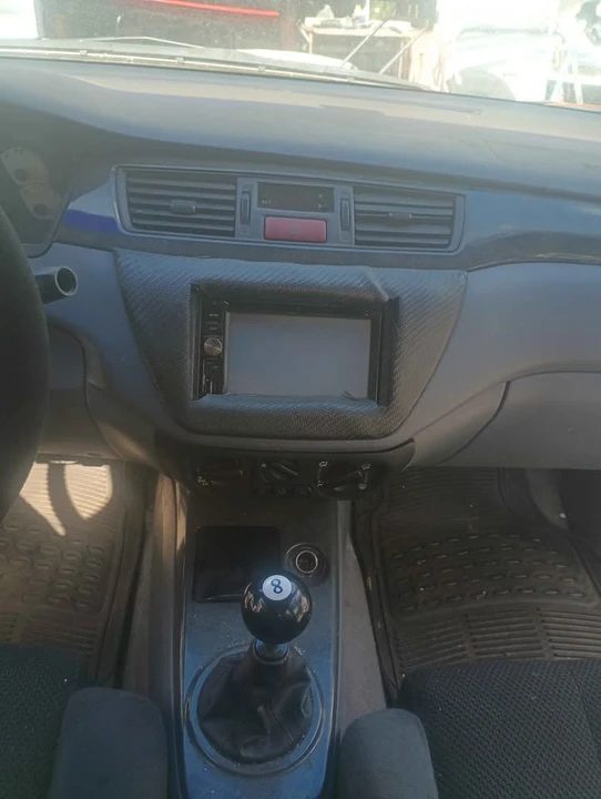2003 Mitsubishi Lancer 8th Gen - Image 5 of 10