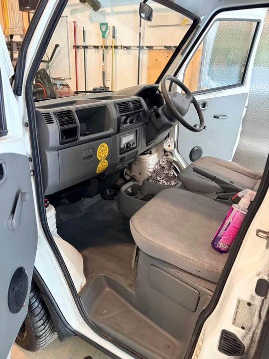 2003 Mitsubishi Minicab 6th Gen - Image 8 of 8