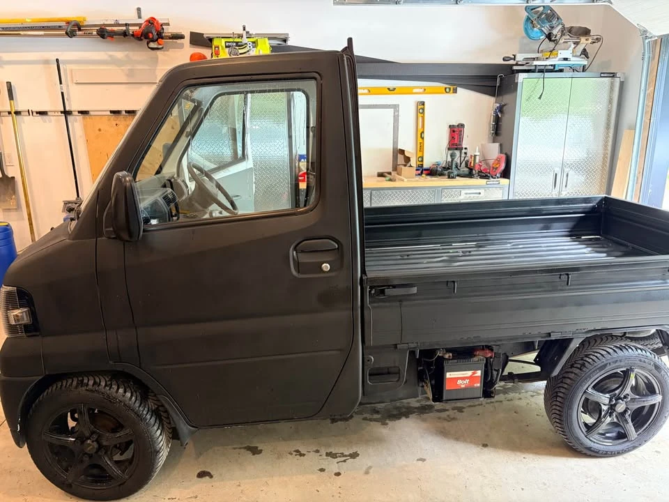 2003 Mitsubishi Minicab 6th Gen - Image 2 of 8