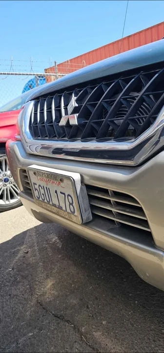 2003 Mitsubishi Pajero/Montero 3rd Gen - Image 11 of 13