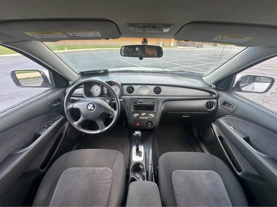 2003 Mitsubishi Outlander - Image 14 of 19