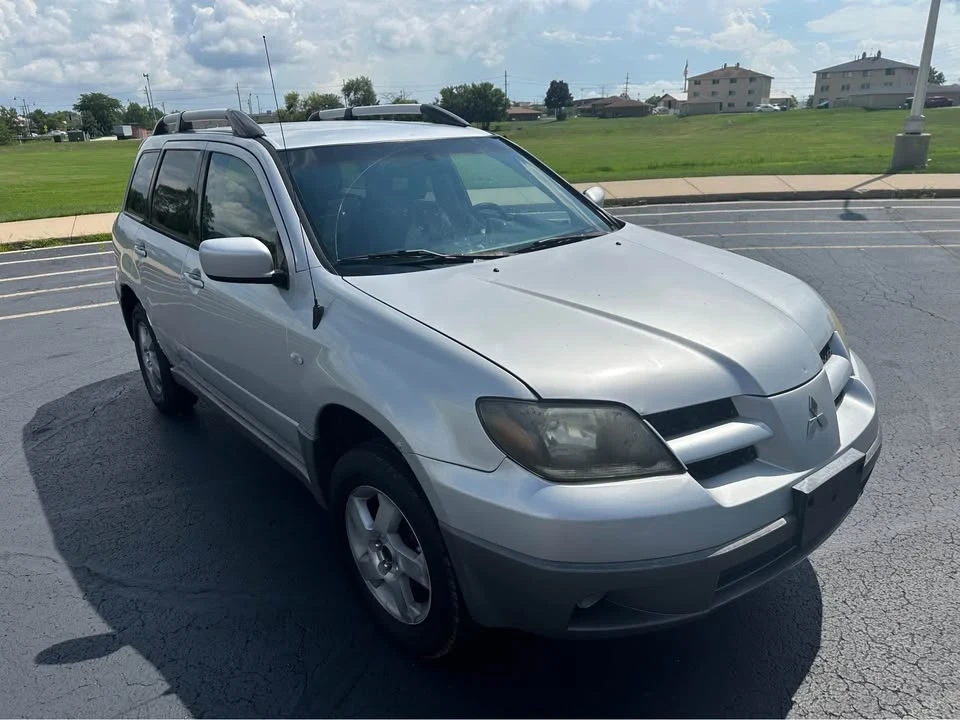2003 Mitsubishi Outlander - Image 7 of 19
