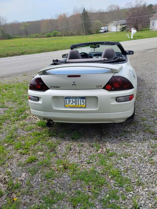 2003 Mitsubishi Eclipse 3rd Gen - Image 2 of 6