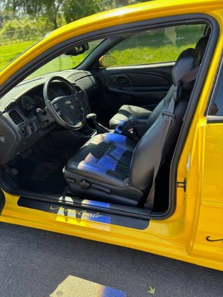 2003 Chevrolet Monte Carlo 6th Gen - Image 9 of 12