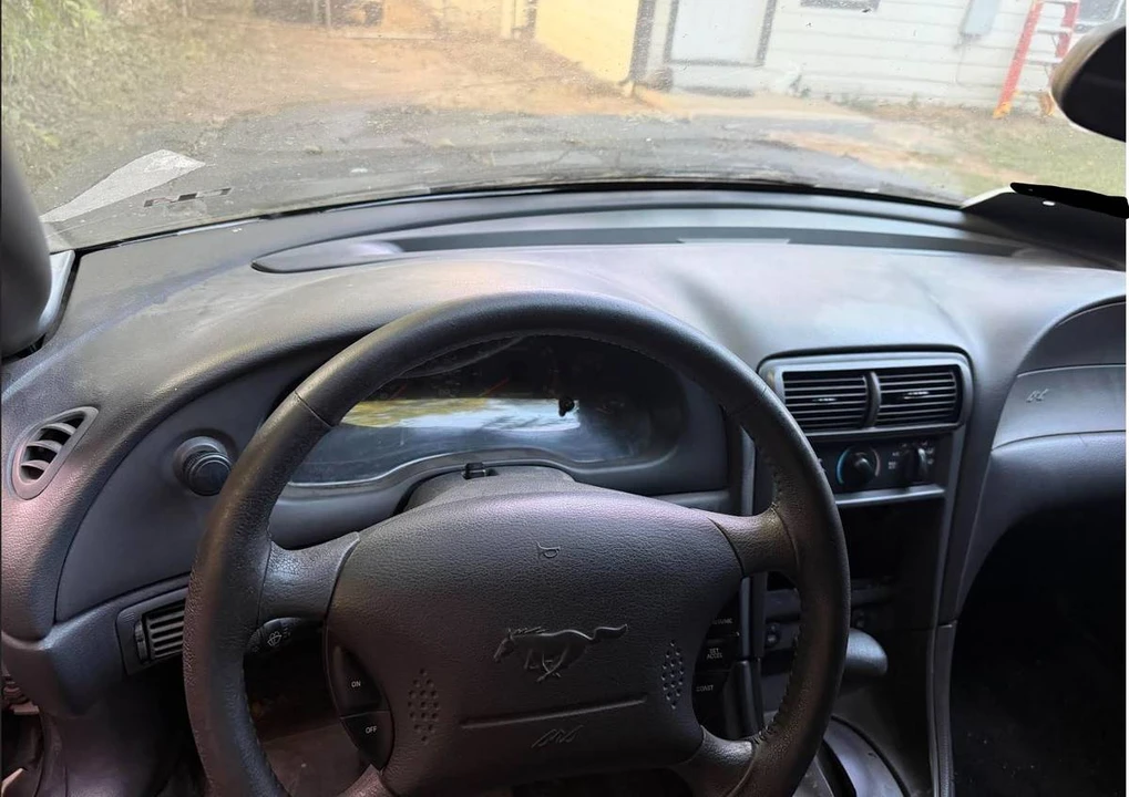 2003 Ford SN95 Mustang - Image 6 of 18
