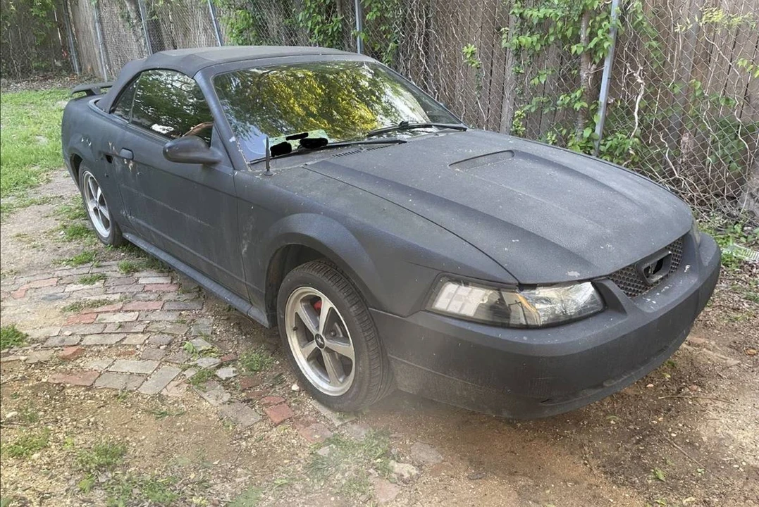2003 Ford SN95 Mustang - Image 2 of 18