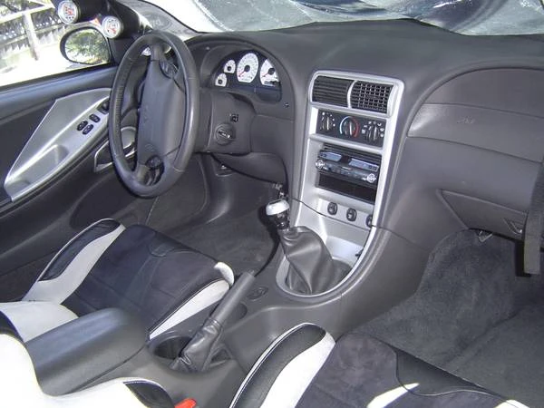 2003 Ford SN95 Mustang - Image 3 of 5