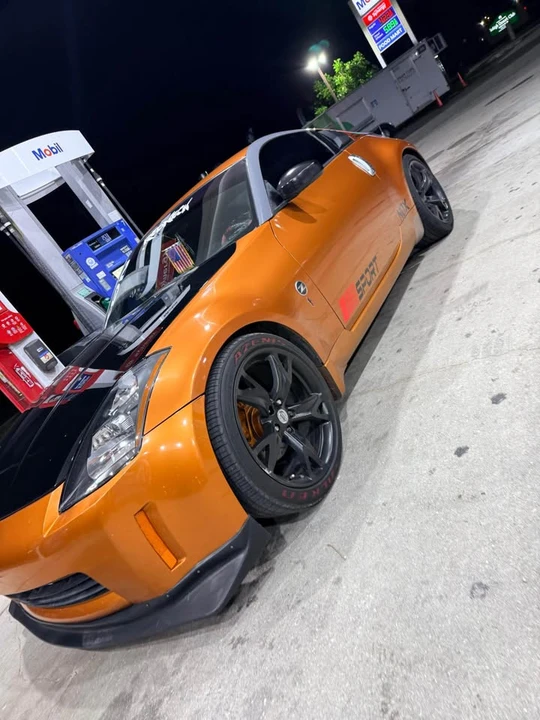 2003 Nissan 350Z 5th Gen - Image 2 of 9