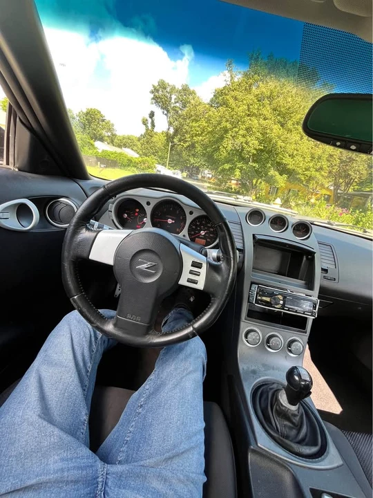 2003 Nissan 350Z 5th Gen - Image 4 of 9