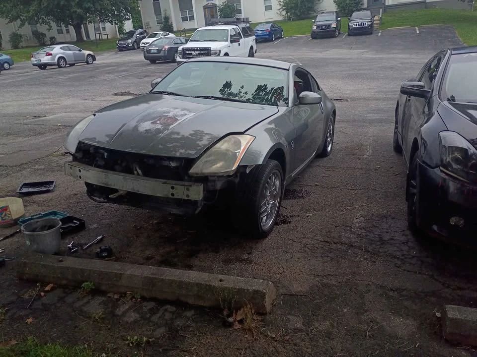 2003 Nissan 350Z 5th Gen - Image 2 of 3