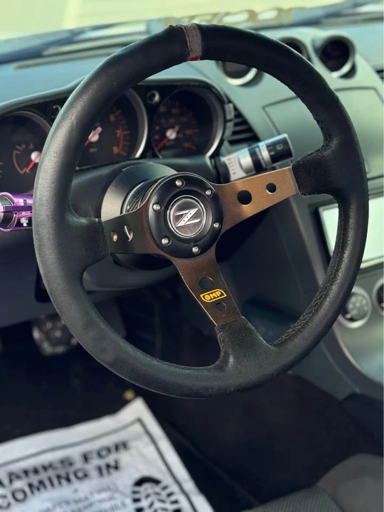 2003 Nissan 350Z 5th Gen - Image 9 of 11