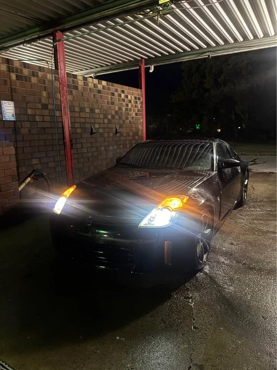 2003 Nissan 350Z 5th Gen - Image 9 of 17
