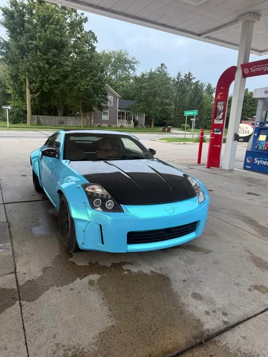 2003 Nissan 350Z 5th Gen - Image 2 of 14